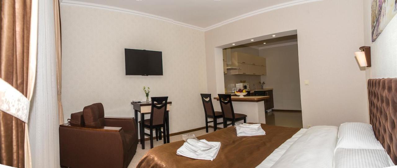 Adele Apartman Mizhhirya  Kültér fotó